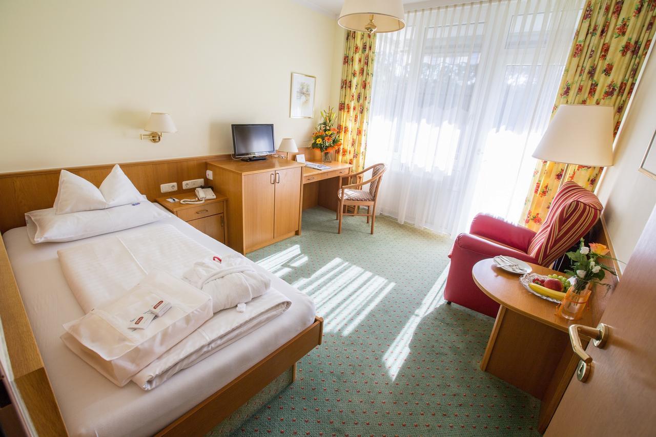Gesundheitsresort Konigsberg Bad Schönau 外观 照片